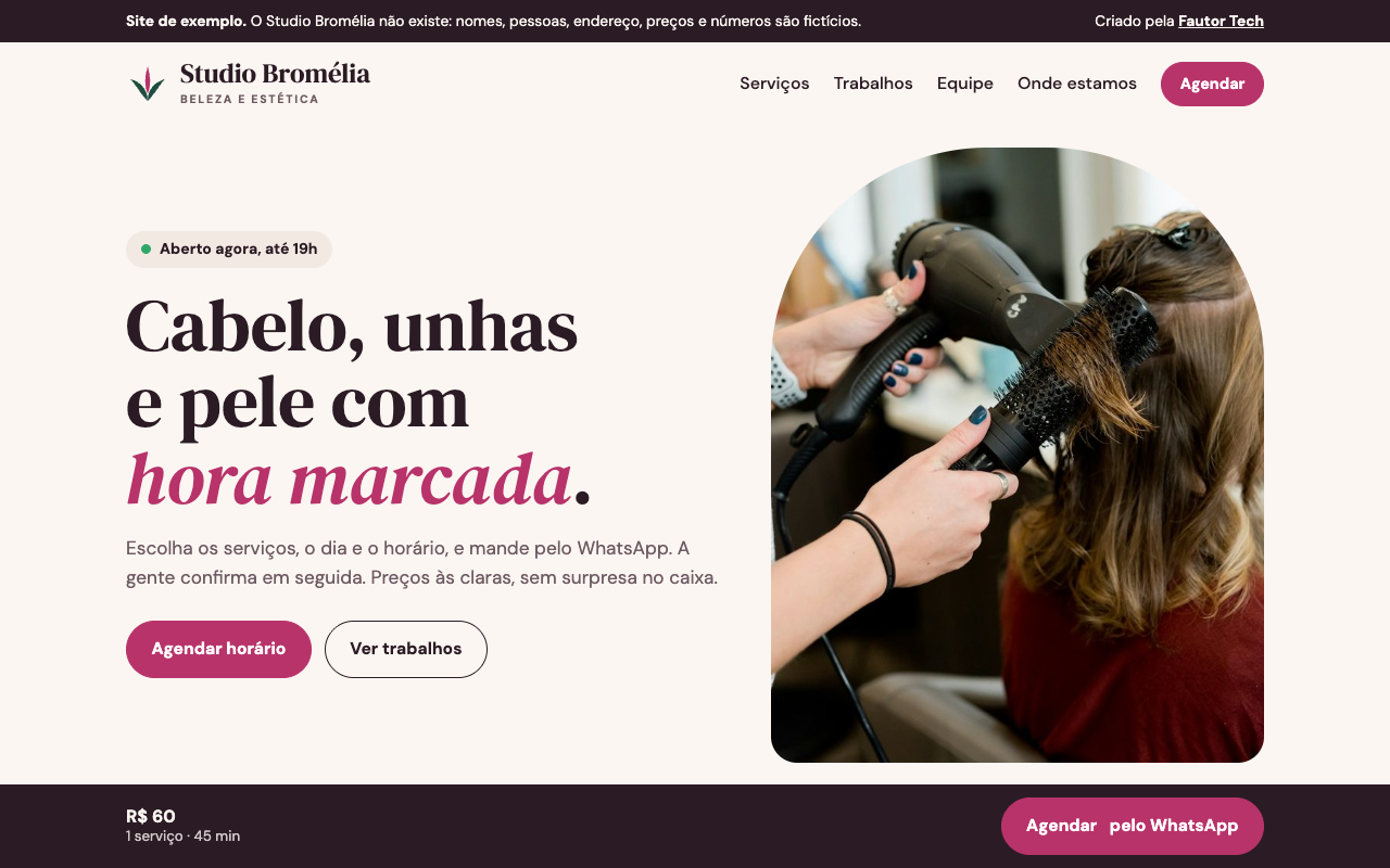 Tela de computador do site Studio Bromélia